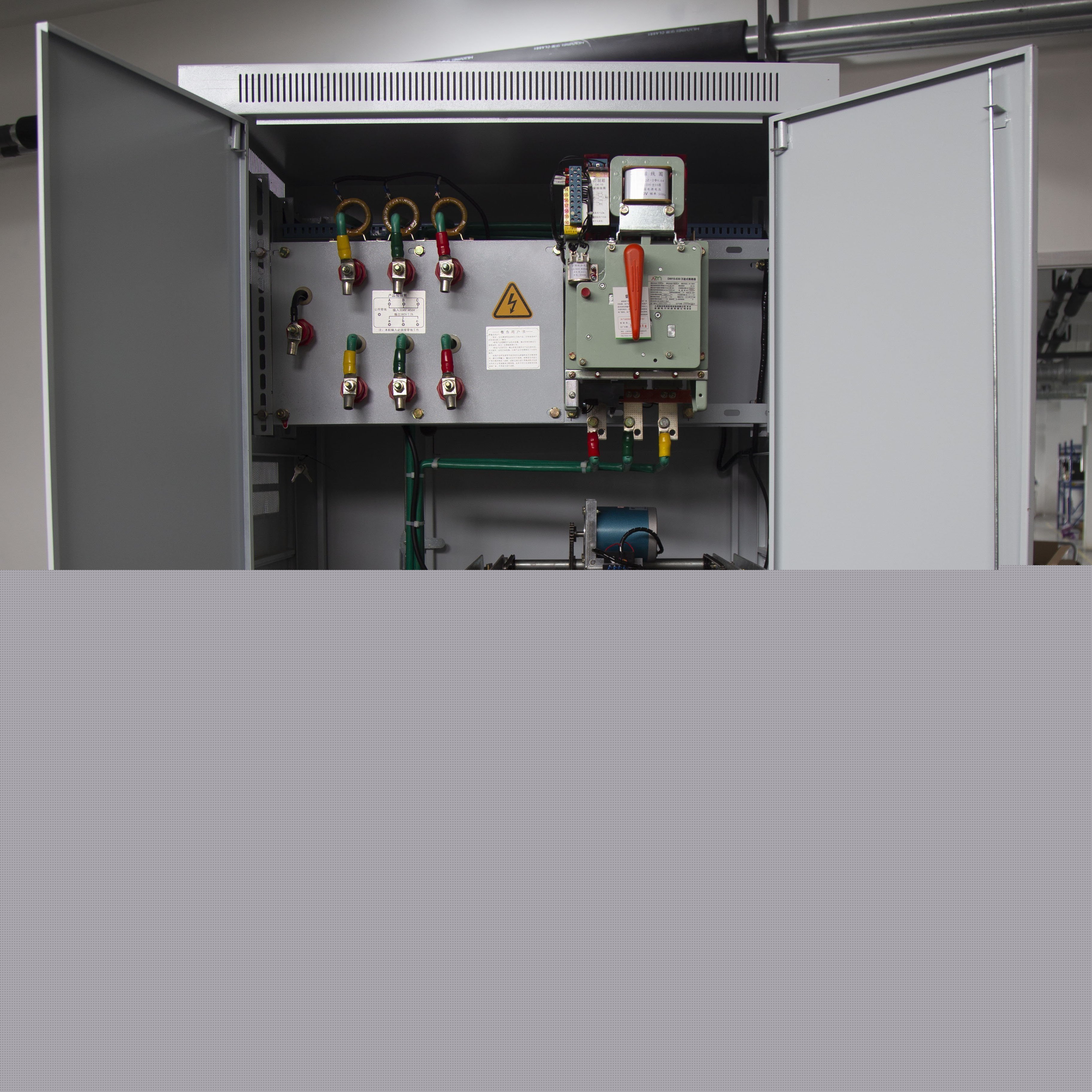 三相電穩(wěn)壓器報價